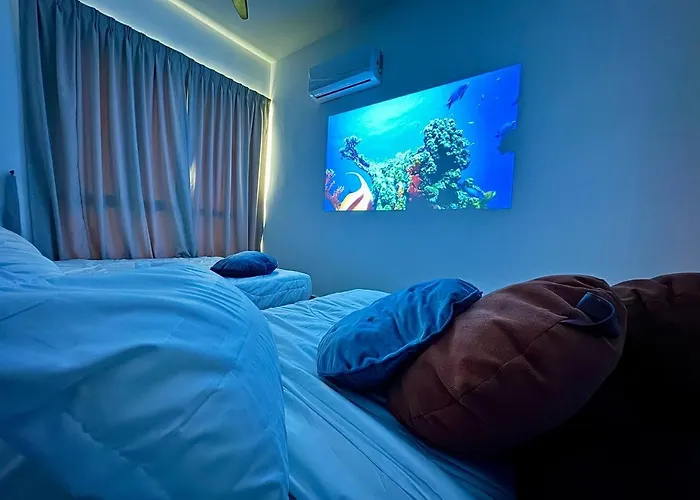 Luxury Family Fun Suites - Infinity Pool, Ps5, Private-Cinema With Balcony M1