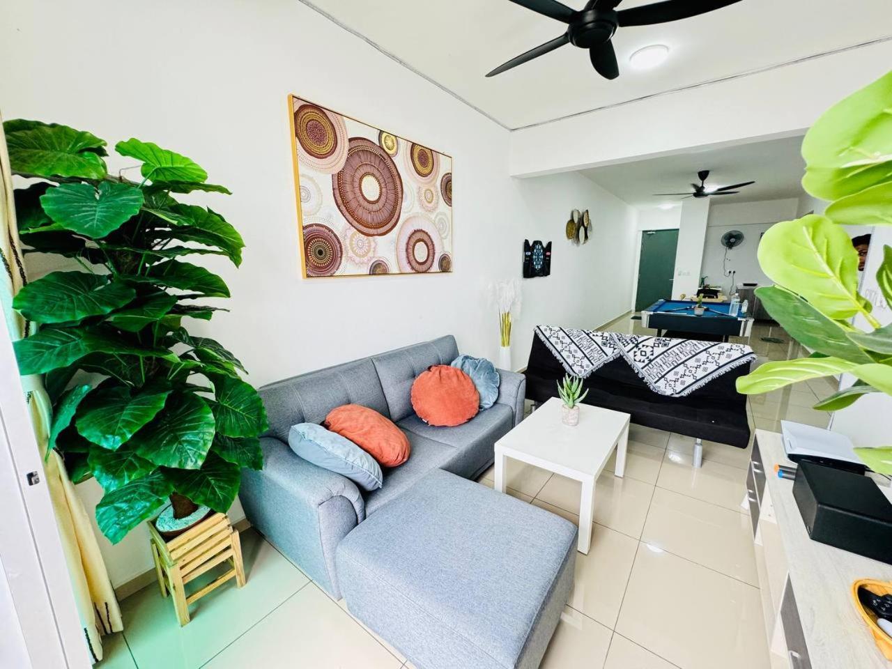 Luxury Family Fun - Infinity Pool, Ps5, Private-cinema With Balcony M1 Bukit Mertajam