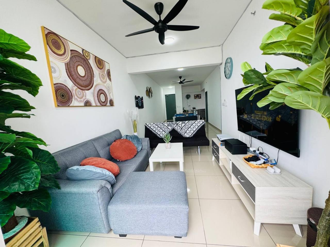 Luxury Family Fun - Infinity Pool, Ps5, Private-cinema With Balcony M1 * Bukit Mertajam